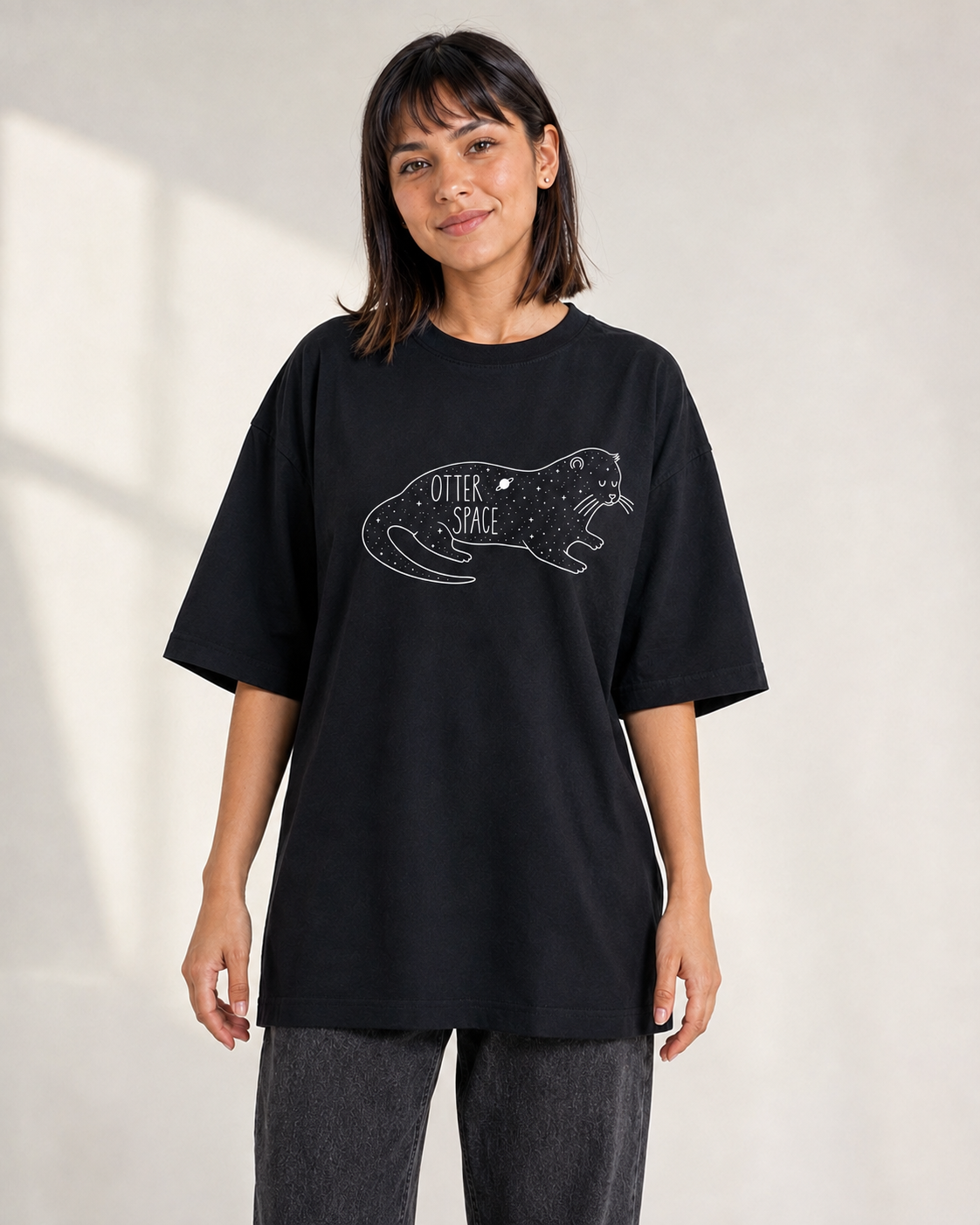 Nutria Espacial - remera unisex, ejemplo calce Oversize